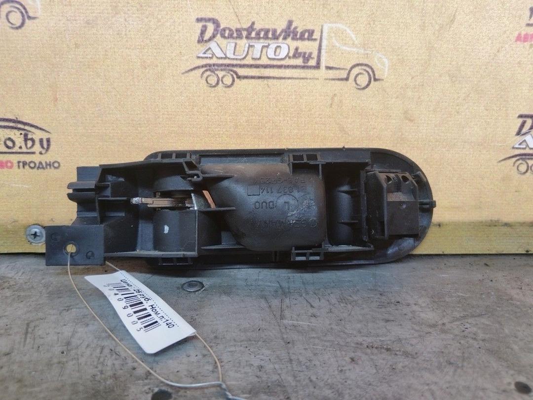 Ручка внутренняя передняя правая 5DP9K1 Volkswagen Passat купить