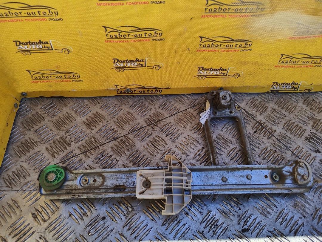 Стеклоподъемник задний правый L72S0I Ford Focus - Фото 1