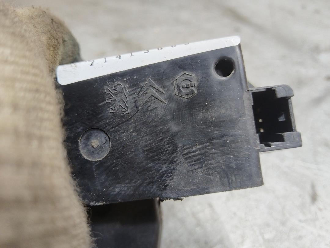 Замок багажника XX5H6Q Peugeot 607 купить на авторазборке