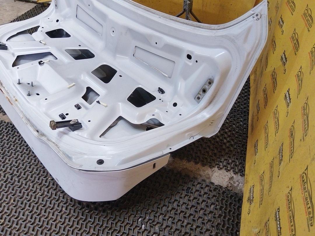 Крышка багажника (дверь 3-5) 0AL4QB Ford Fusion undefined