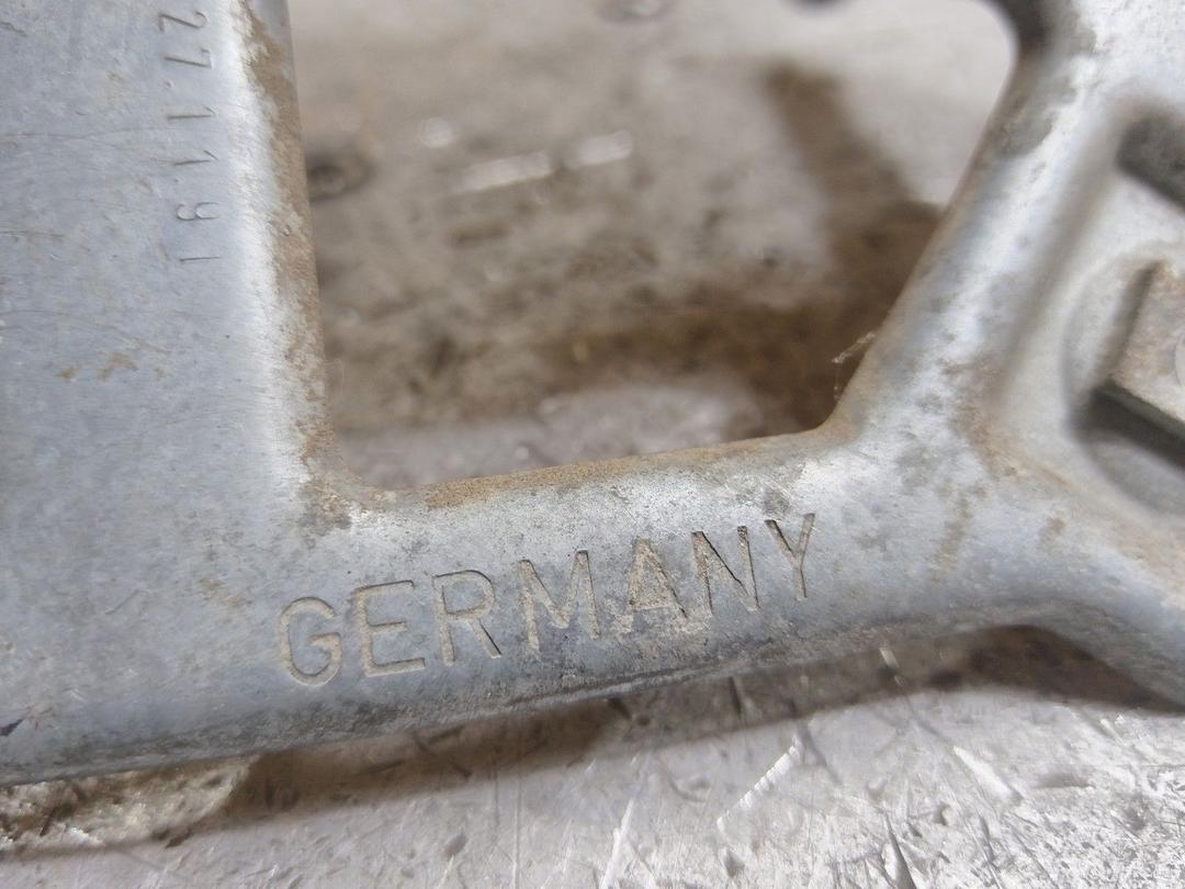 Стеклоподъемник задний левый HTVZ1O Audi A4 undefined