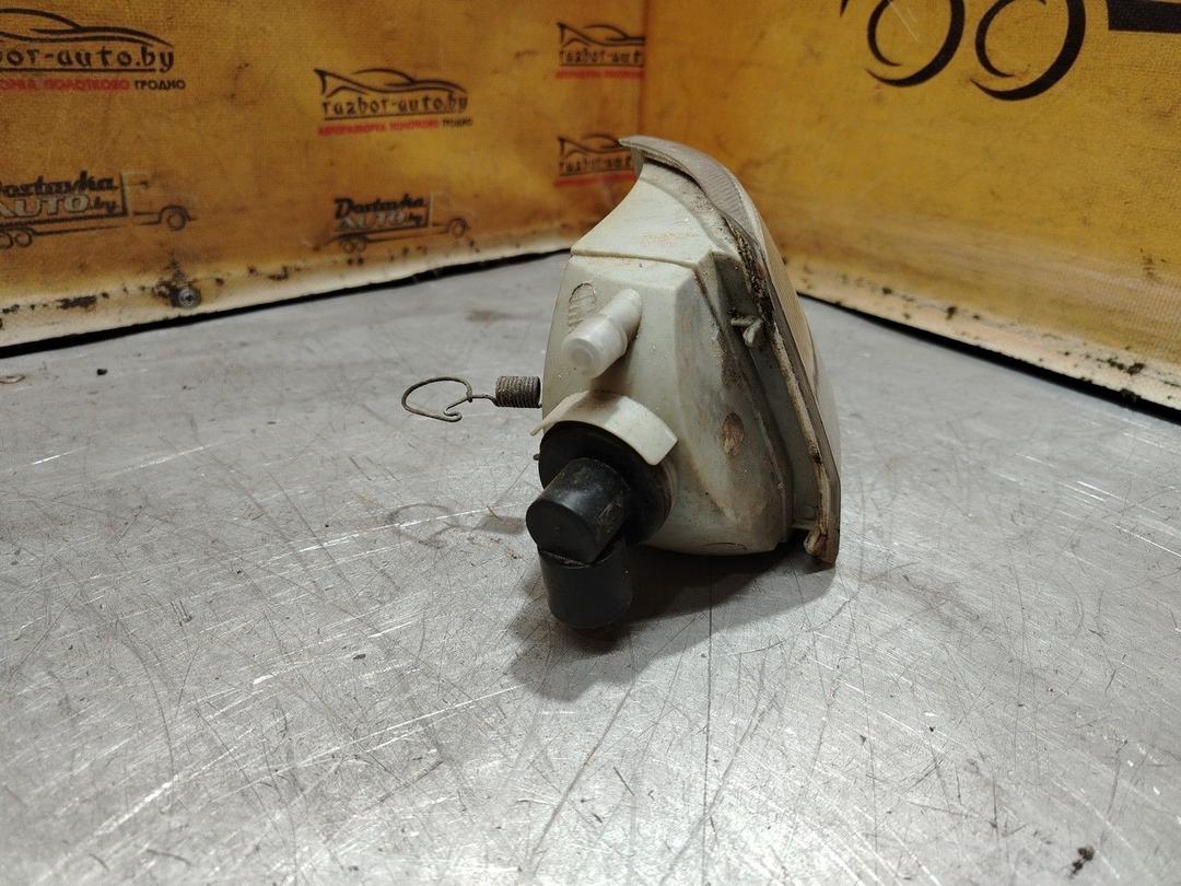 Поворотник правый E09NRK Peugeot 106 - Фото 3