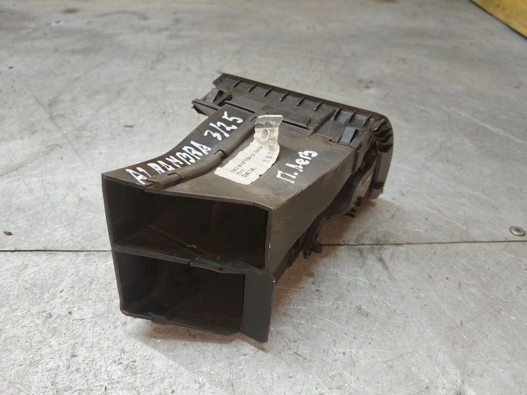 Дефлектор обдува салона JN2SR8 Seat Alhambra купить