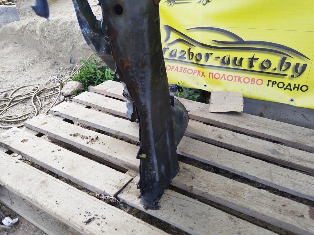 Передняя панель крепления облицовки (телевизор) 1XC8GC Toyota Avensis undefined