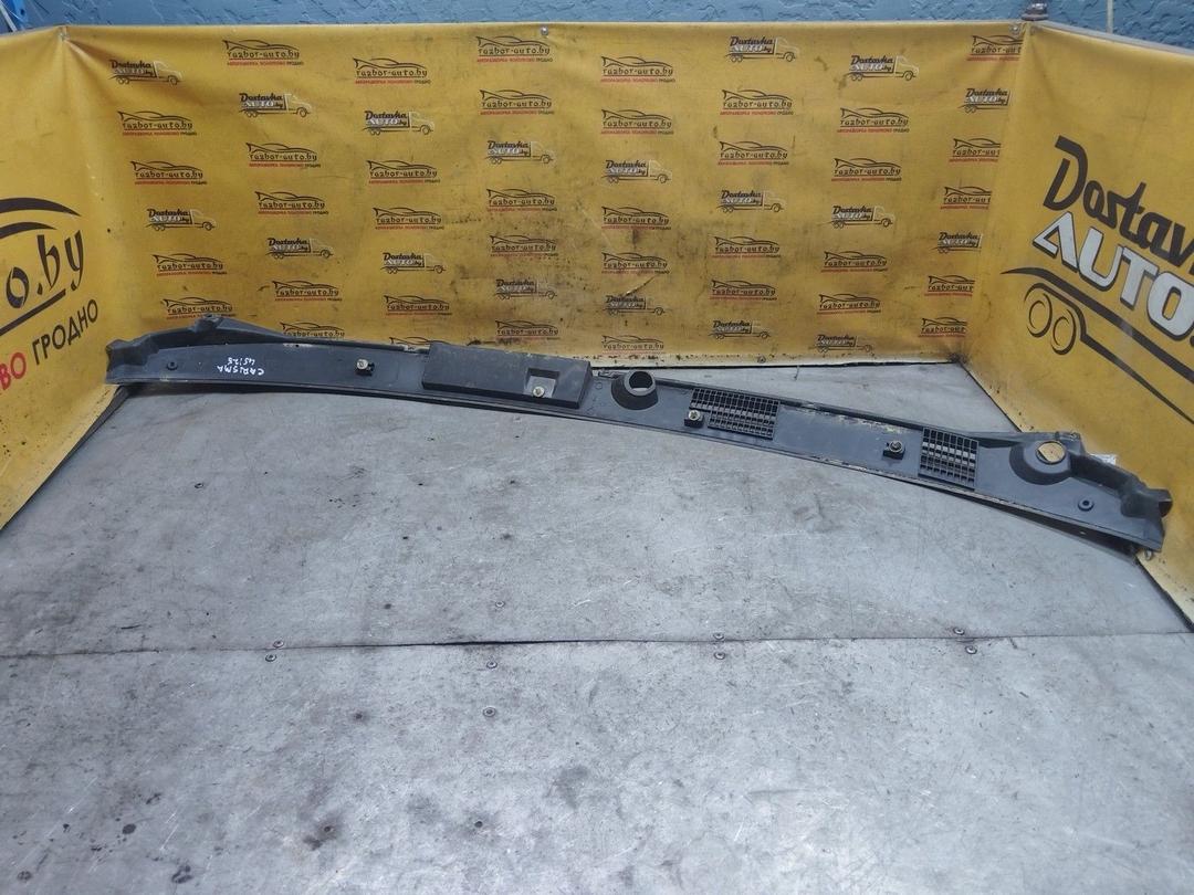 Дождевик YILKCV Mitsubishi Carisma купить с доставкой. Огромный выбор запчастей и марок авто. У нас есть практически все.