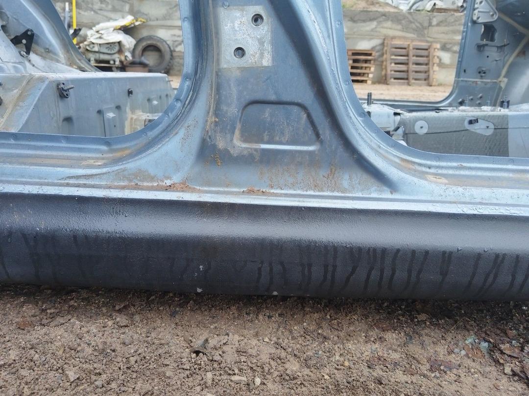 Стойка кузовная центральная правая C0WKZ6 Peugeot 607 купить с доставкой