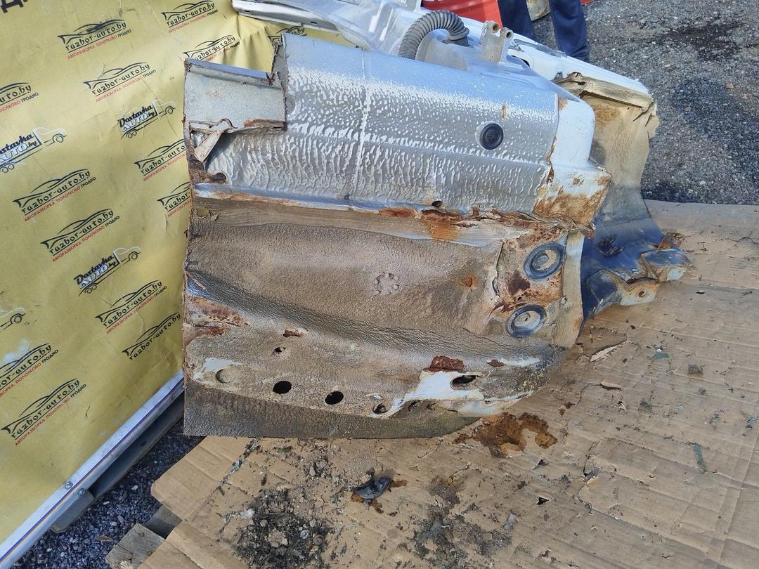 Стойка кузовная передняя правая RZP4FL Opel Zafira купить в магазине запчастей бу
