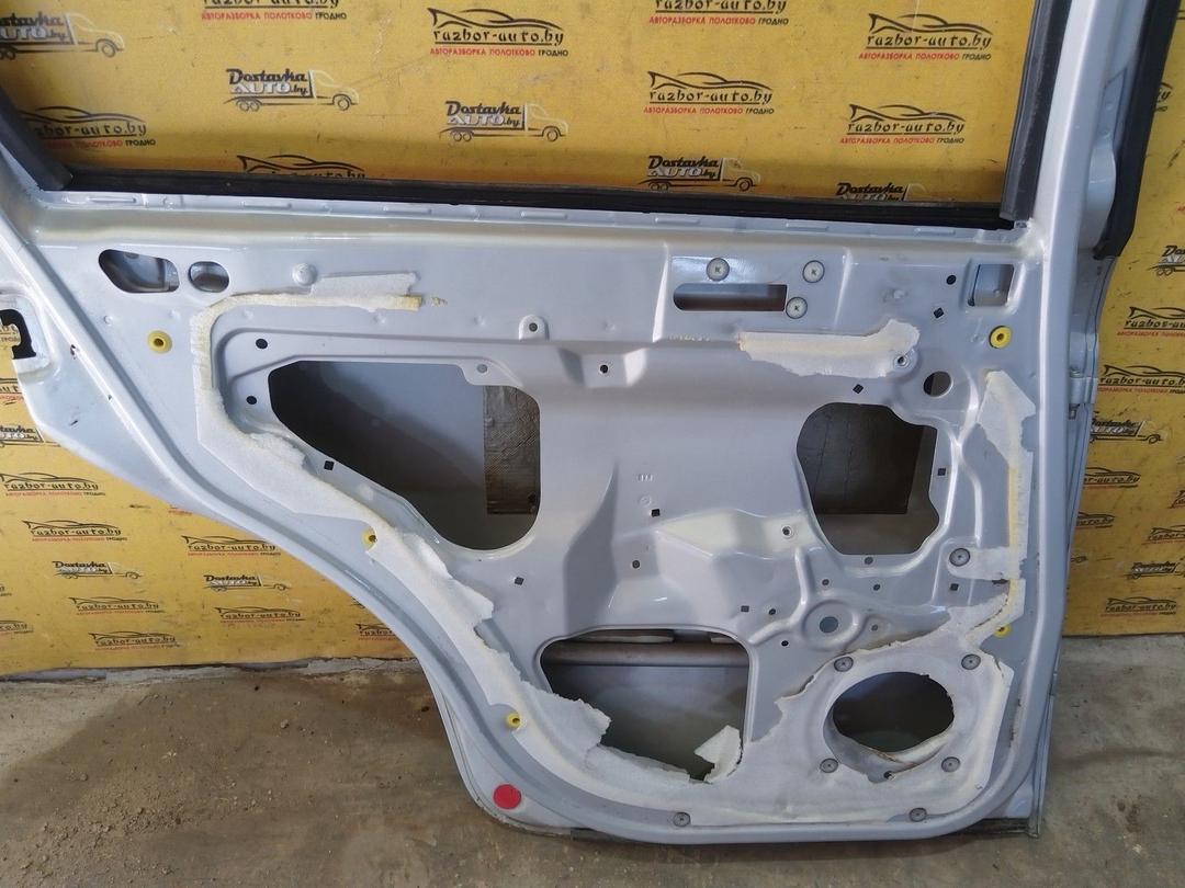 Дверь задняя левая VSK4D4 Alfa Romeo 147 undefined