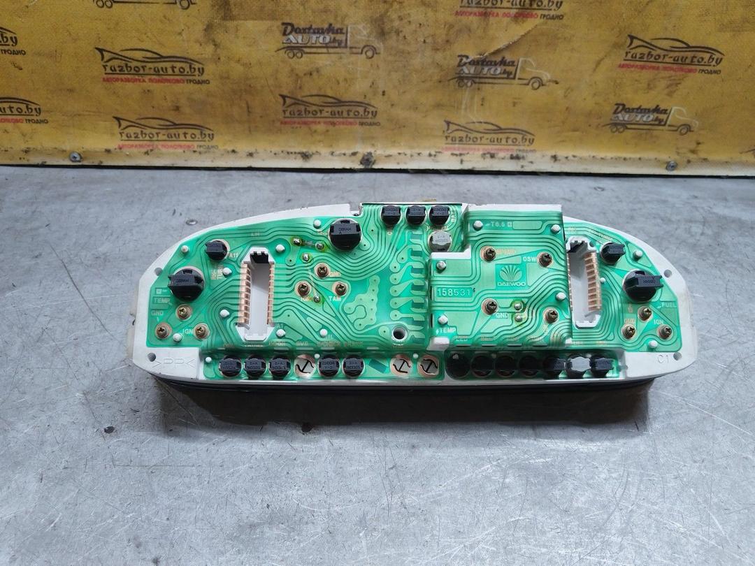Щиток приборов (приборная панель) F63CPT Daewoo Nubira купить в магазине запчастей бу