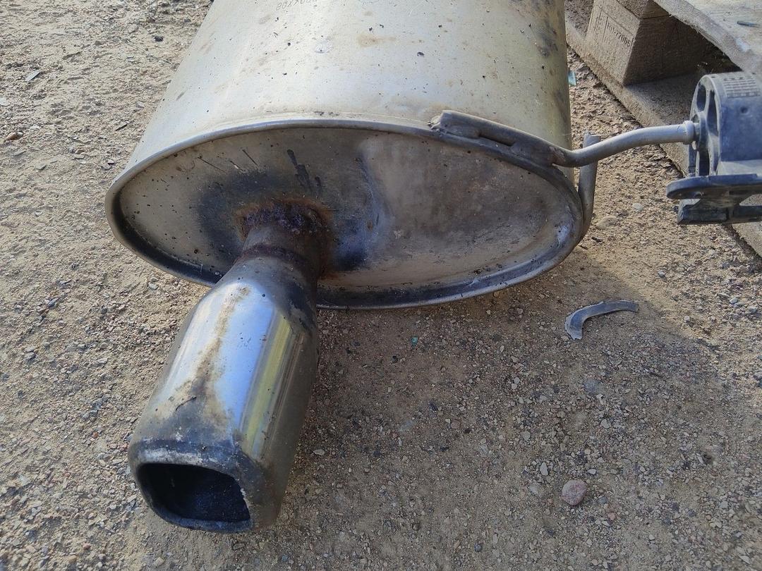 Глушитель EG0P10 BMW X5 E53 купить с доставкой. Огромный выбор запчастей и марок авто. У нас есть практически все.