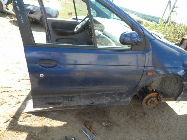 Стекло двери передней правой UVME16 Renault Scenic