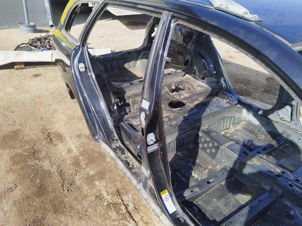 Стойка кузовная центральная правая 00LI4I Toyota Avensis - Фото 5