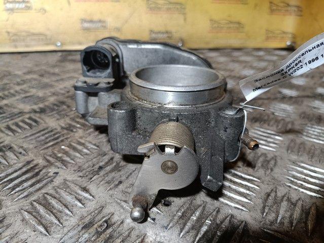 Заслонка дроссельная 3XPK9R Mercedes C W202 купить на авторазборке