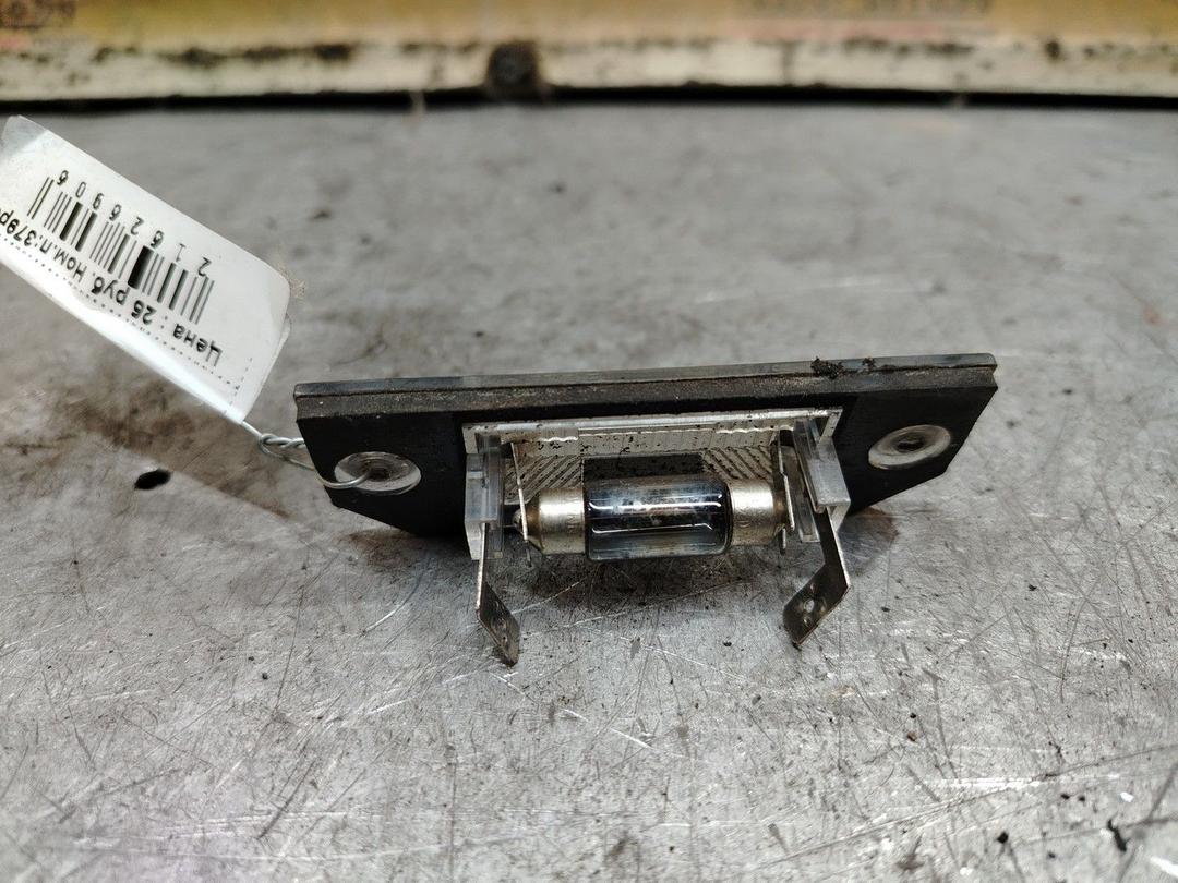 Подсветка номера WRD2MC Ford C-Max - Фото 3
