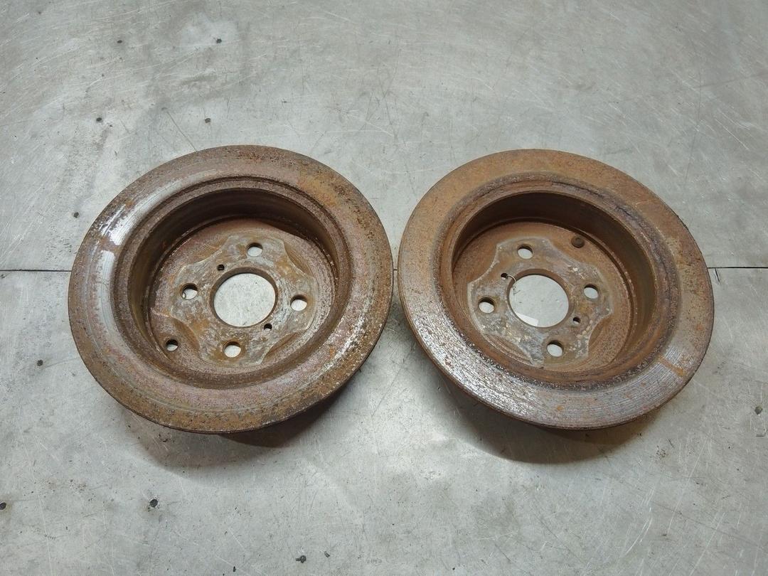 Диск тормозной задний YPCE0V Toyota Yaris - Фото 4