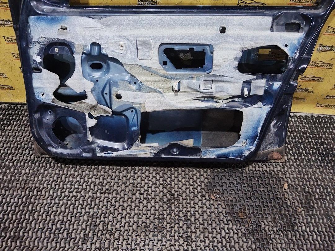 Дверь передняя правая ON8ZU5 Peugeot 405 undefined