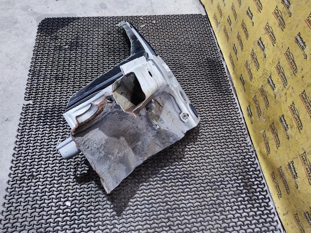 Стойка кузовная передняя левая 4RYP1N Volkswagen Golf купить на авторазборке