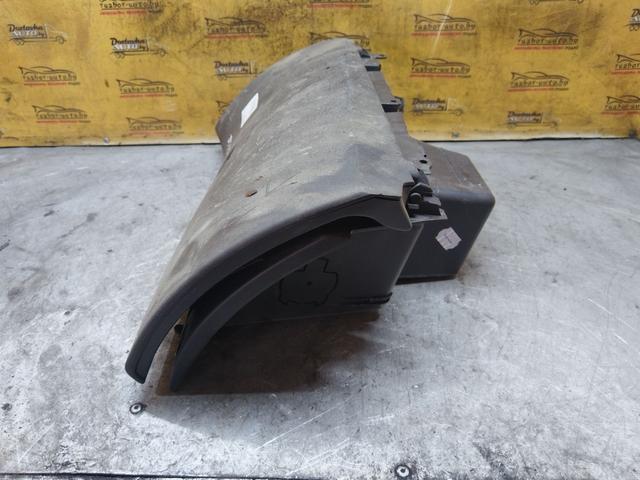 Бардачок XYNBL8 Citroen C4 Picasso купить с доставкой
