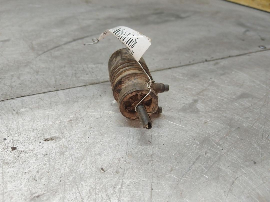 Насос (моторчик) омывателя стекла 24I6L0 Volkswagen Sharan - Фото 2