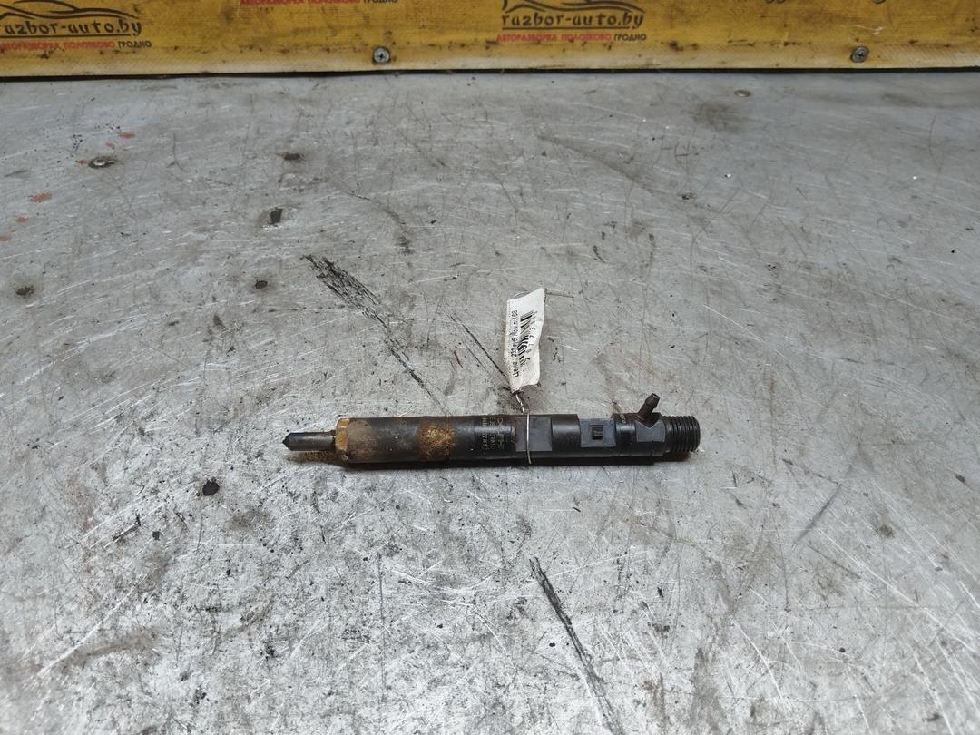 Форсунка Q8OBNP Nissan Note купить на авторазборке