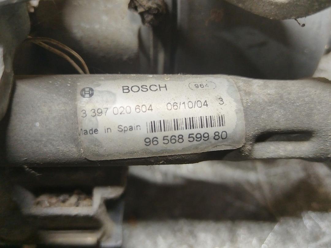 Моторчик передних стеклоочистителей (дворников) DHO8BP Peugeot 407 купить с доставкой. Огромный выбор запчастей и марок авто. У нас есть практически все.