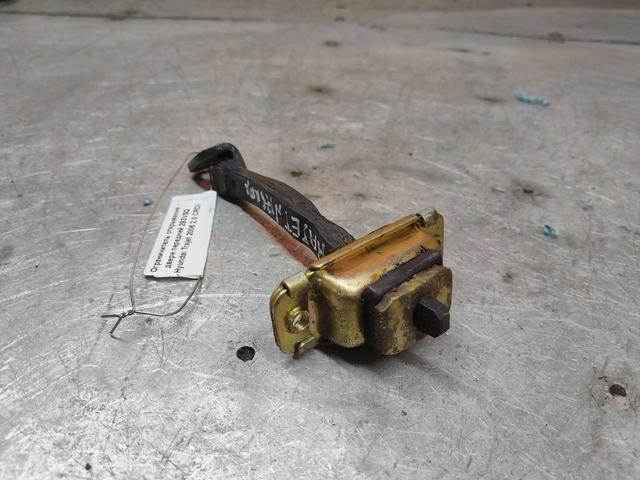 Ограничитель открывания двери передней 293VSQ Hyundai Trajet купить