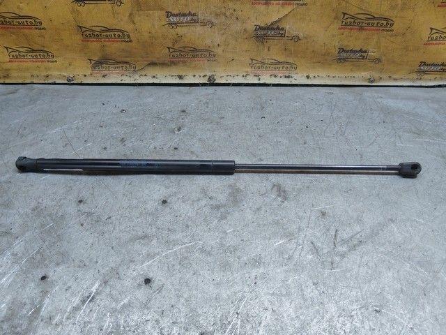 Амортизатор крышки багажника (3-5 двери) QZI29W Ford C-Max