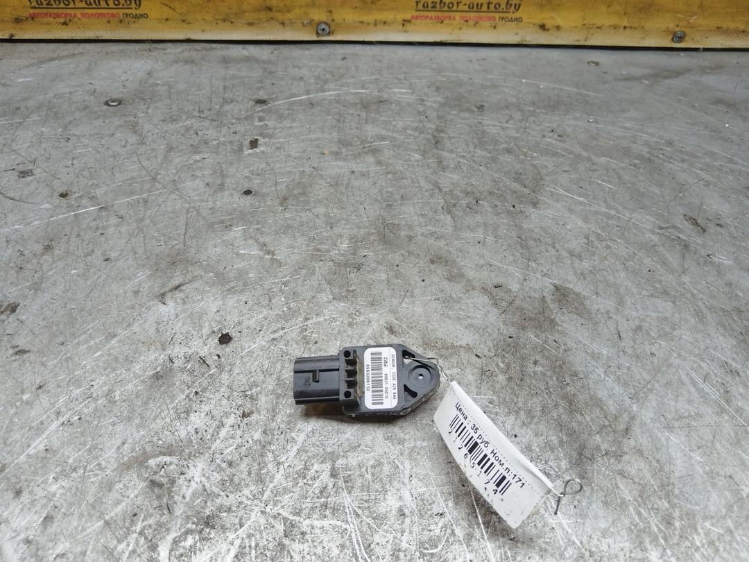 Датчик удара W8W62Q Toyota Corolla