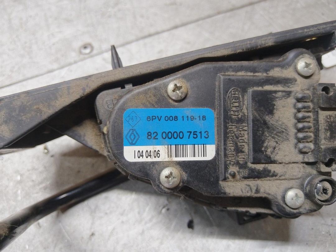 Педаль газа L8O4S7 Renault Espace купить в магазине запчастей бу