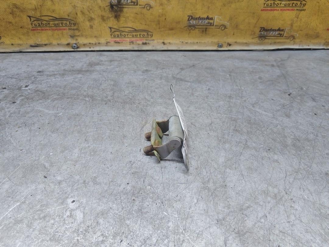 Петля крышки багажника V1GQGV Toyota Corolla - Фото 4