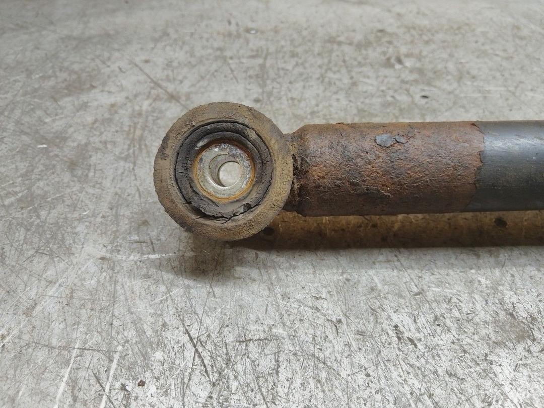 Амортизатор задний левый IZ8I46 Mercedes A W168 - Фото 4