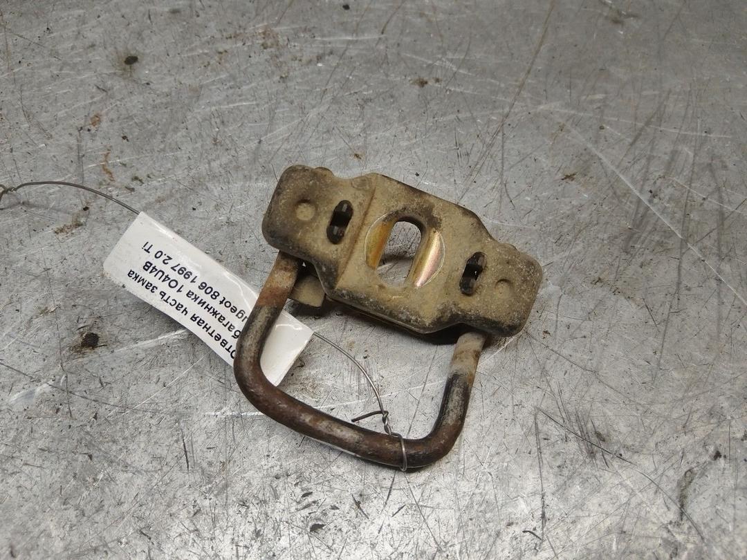 Ответная часть замка багажника 1O4U4B Peugeot 806 - Фото 1