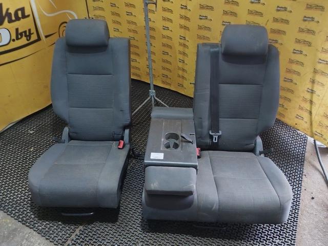 Салон (комплект сидений) JQ5P97 Seat Altea купить в магазине запчастей бу