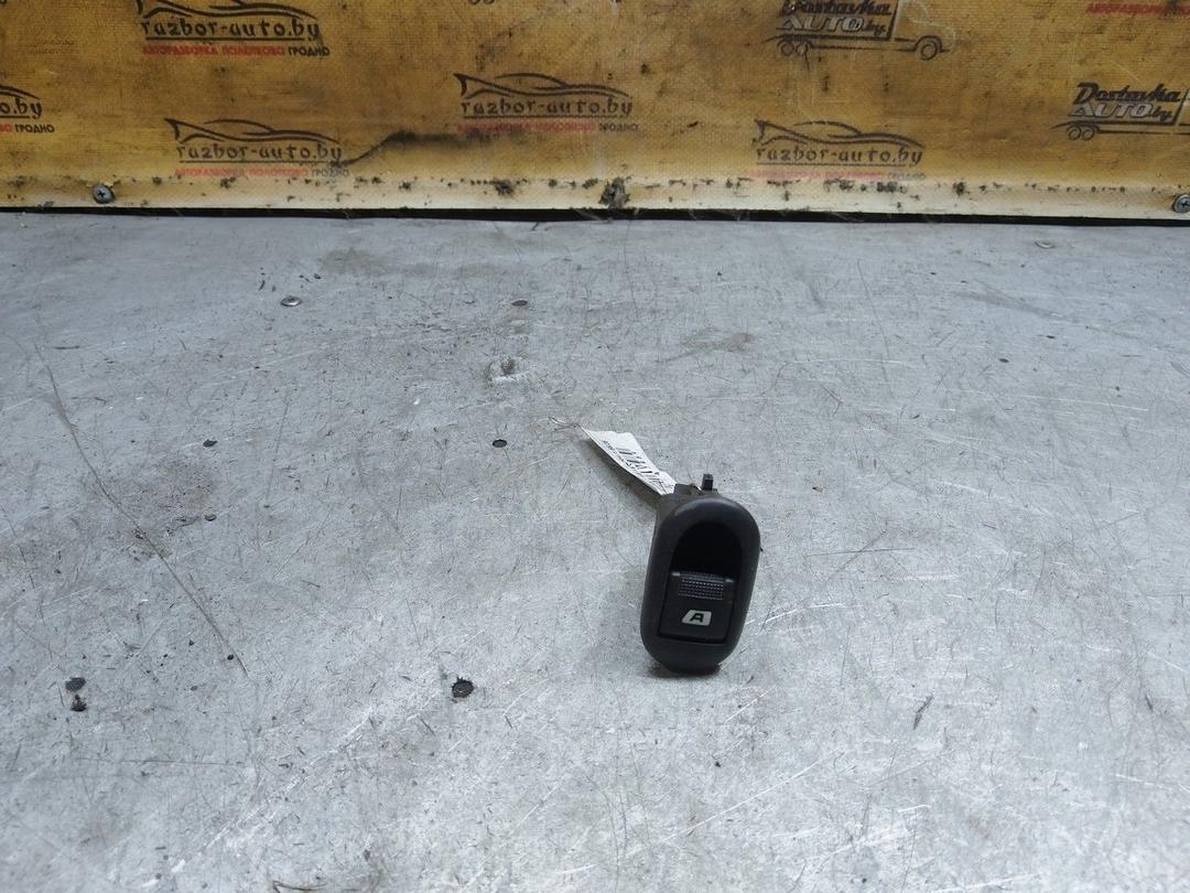 Кнопка стеклоподъемника переднего левого BRDKUQ Citroen C3