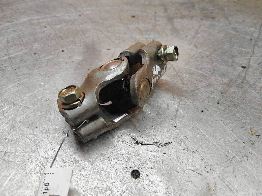 Рулевой карданчик XI4NXS Nissan Micra купить