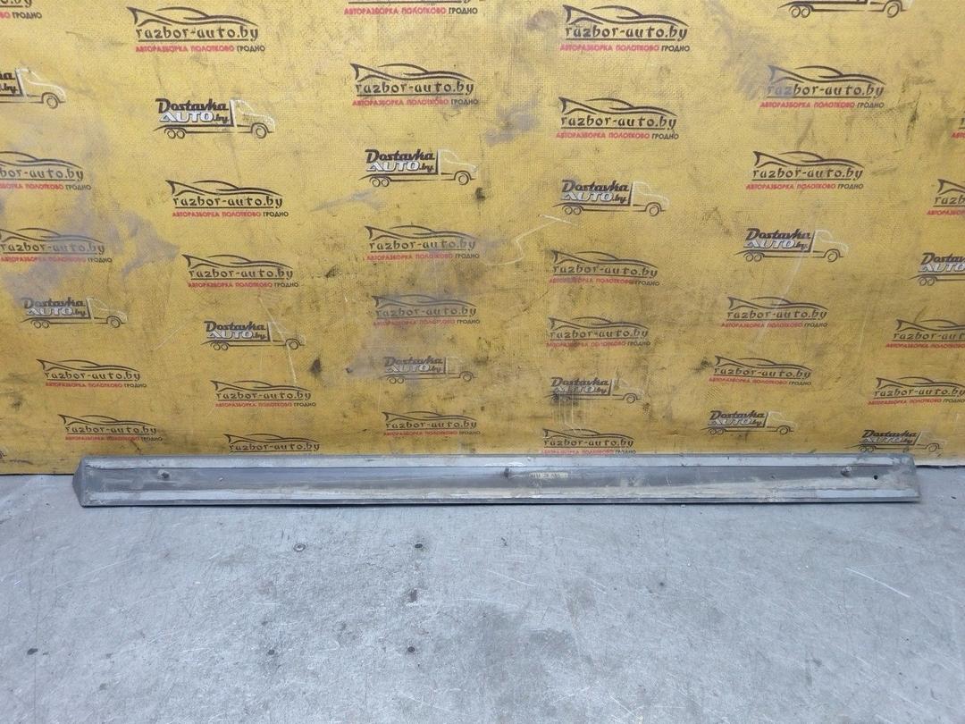 Молдинг двери задней левой TG0LGP Chrysler Voyager купить