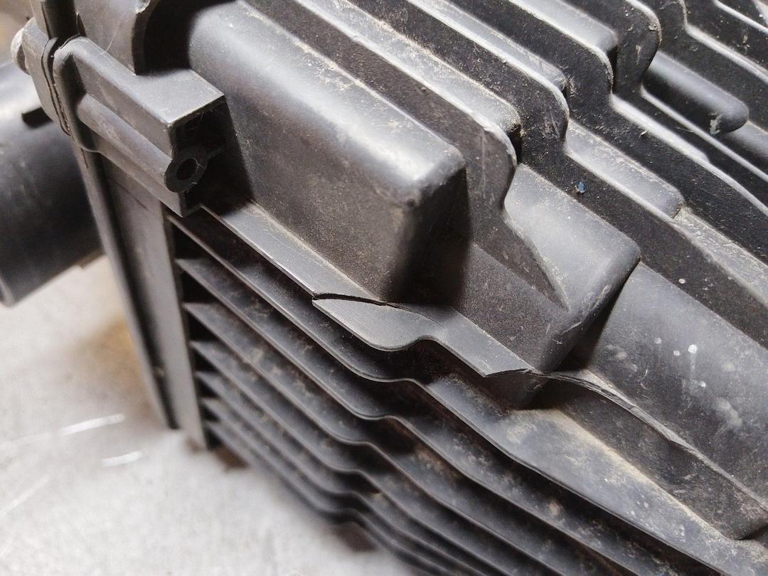 Корпус воздушного фильтра D61PRR Citroen C4 - Фото 4