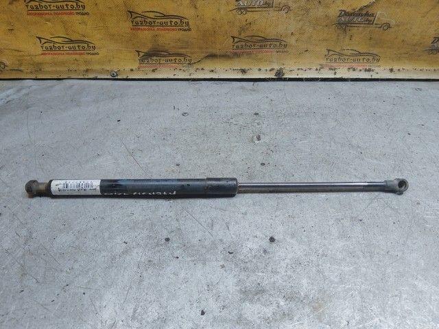 Амортизатор крышки багажника (3-5 двери) 99ZNLA Toyota Avensis купить в магазине запчастей бу