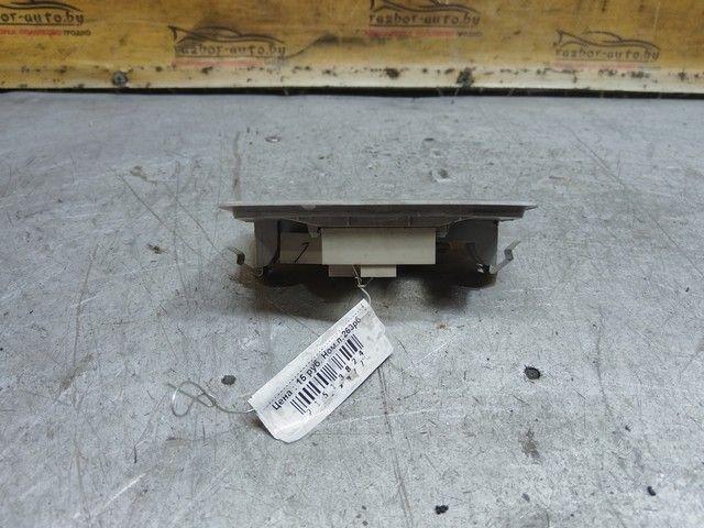 Фонарь салона (плафон) VTR0KT Mazda 3 купить