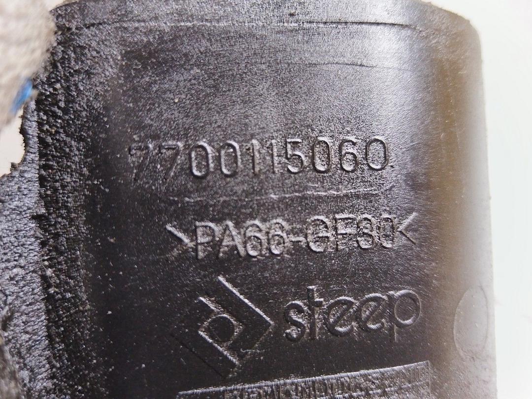 Маслоотделитель (сапун) 4ZNCW5 Renault Laguna купить на авторазборке