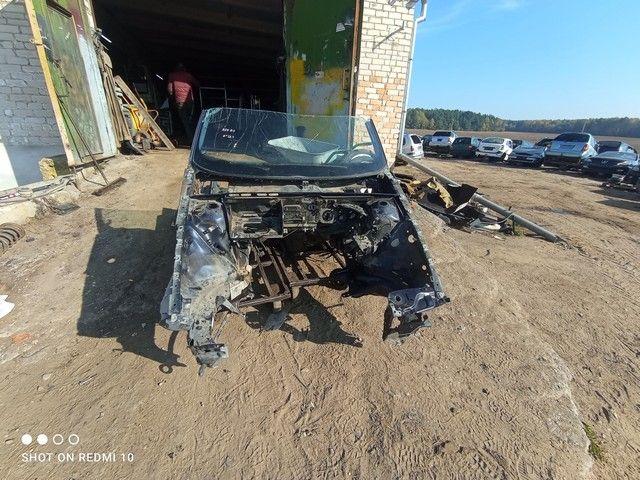 Лонжерон правый 5L00YZ Audi 80