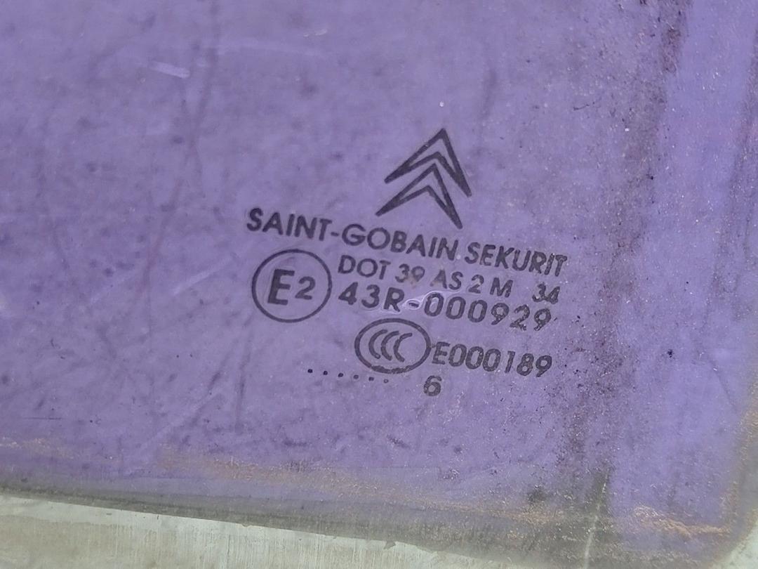 Стекло двери задней правой D4O7G5 Citroen C5 - Фото 2