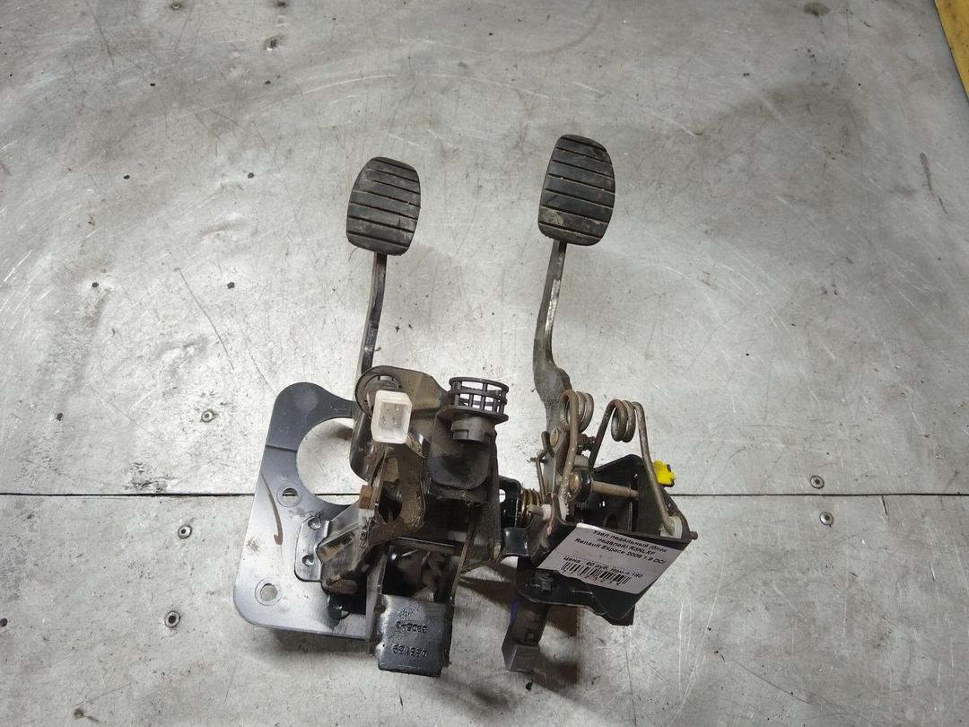 Узел педальный (блок педалей) R3NLXF Renault Espace