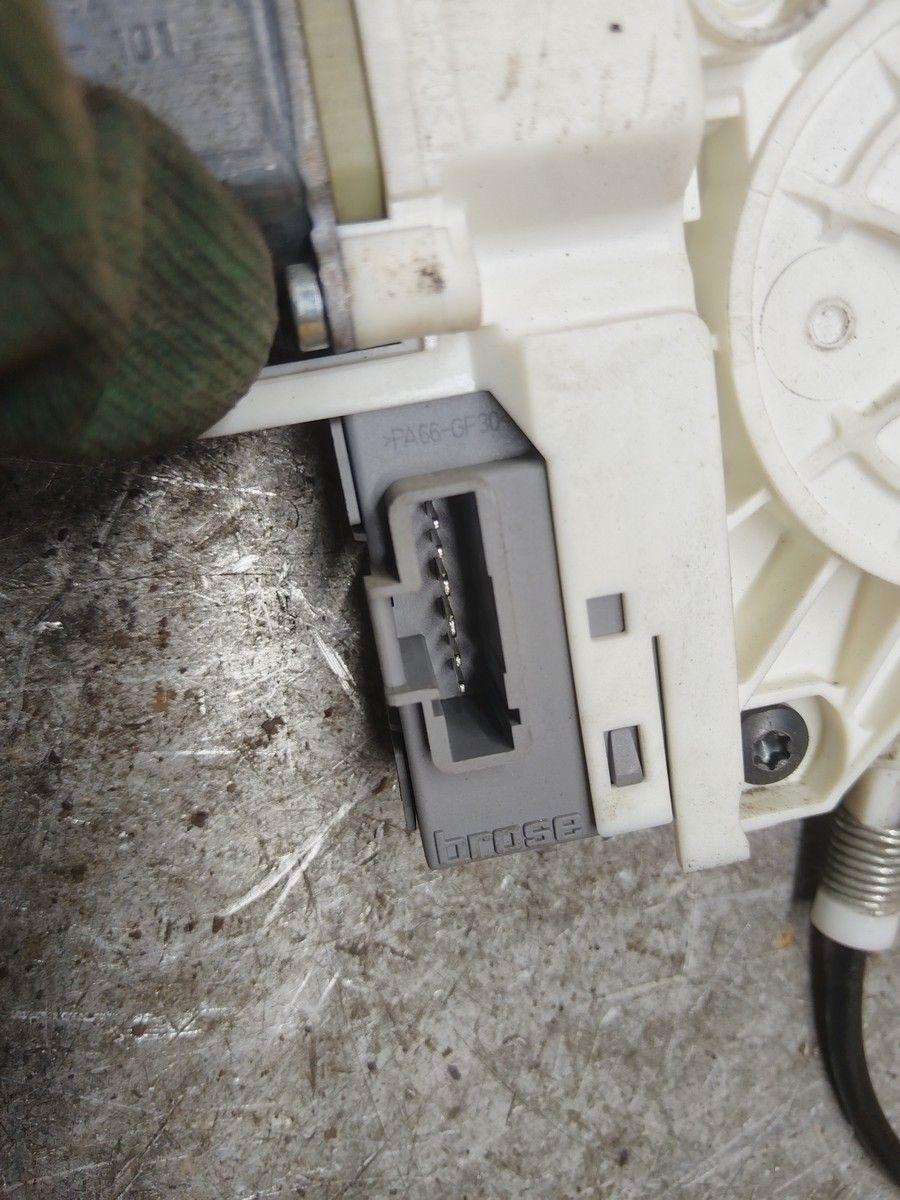 Стеклоподъемник электрический задний левый B90R00 Peugeot 407 купить на авторазборке