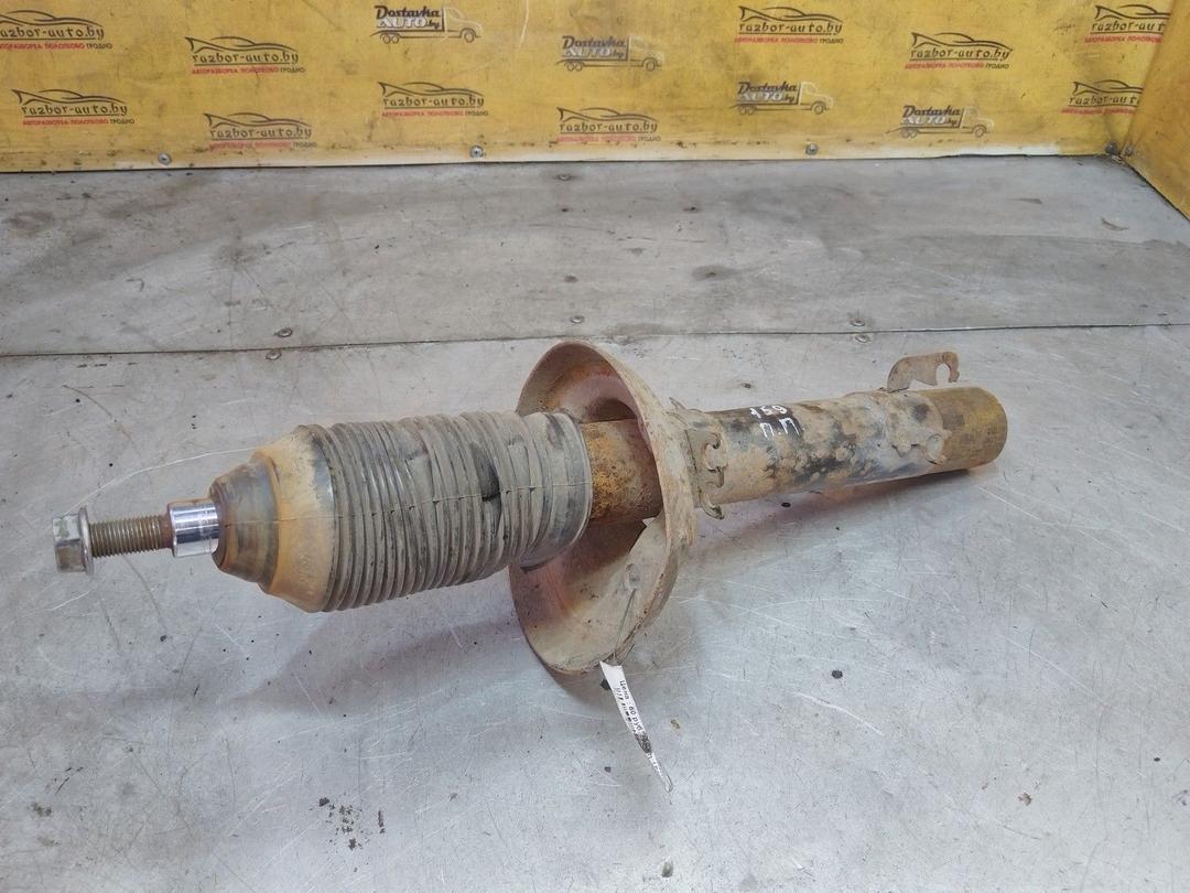 Амортизатор передний правый QZZ1S8 Volkswagen Golf - Фото 1