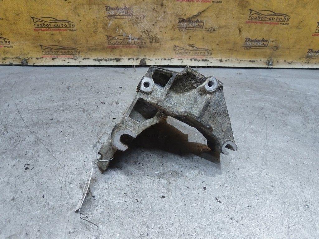 Кронштейн генератора EL5U1P Ford Mondeo - Фото 2