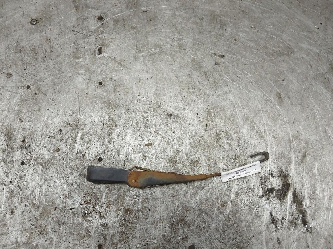 Щеткодержатель задний WNVDUH Hyundai Getz купить с доставкой