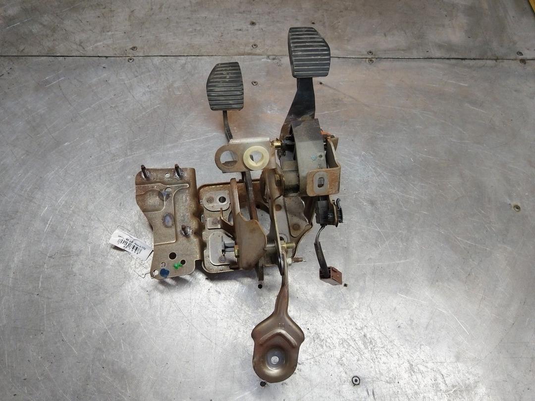 Узел педальный (блок педалей) 7D03X8 Peugeot 307