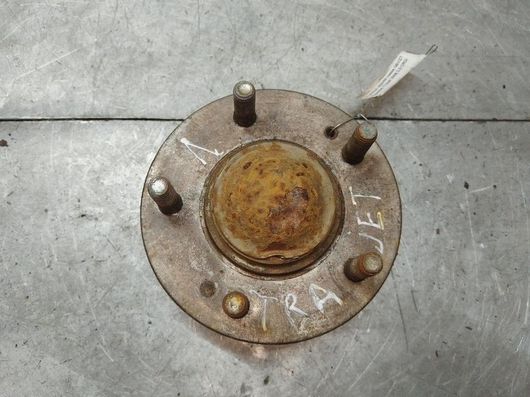 Ступица задняя левая Q5VIZT Hyundai Trajet - Фото 1