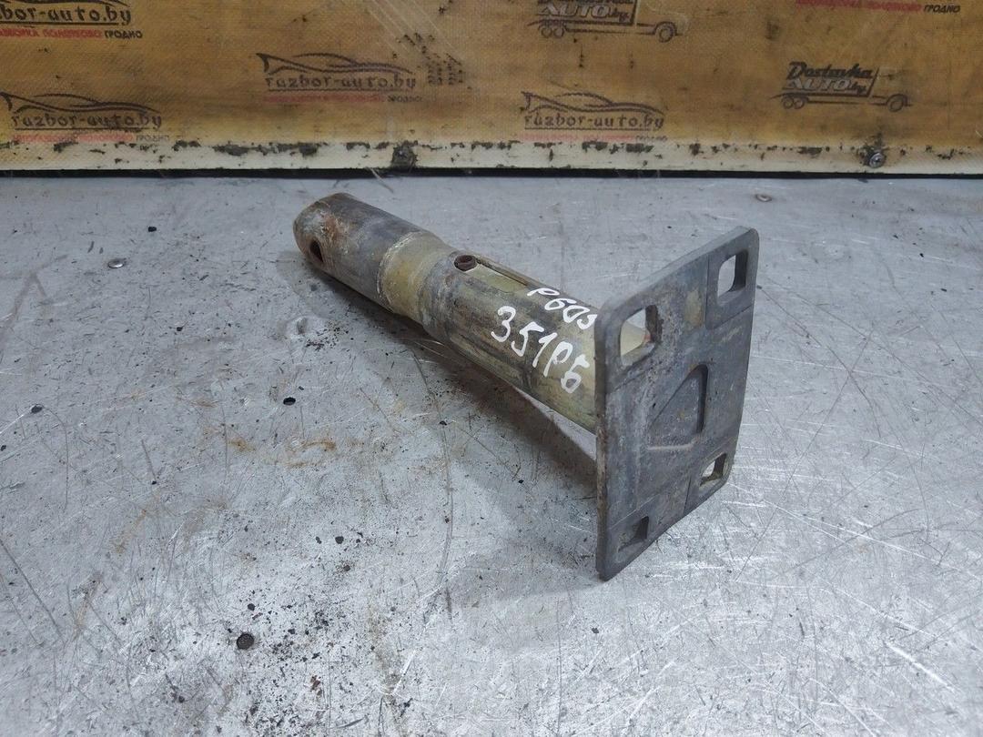 Клык бампера передний правый V2GCE9 Peugeot 605 - Фото 3